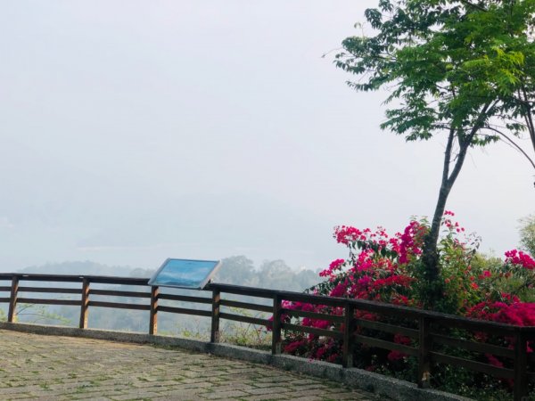 日月潭貓囒山步道封面