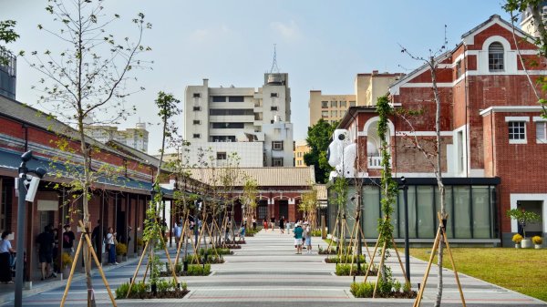 【台灣健行】匠心同源、州廳百年 - 國定古蹟：臺中州廳3136467
