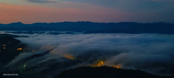 二格山 #琉璃光 #雲海流瀑 #雲瀑 #火燒雲 #日出 6/222817100