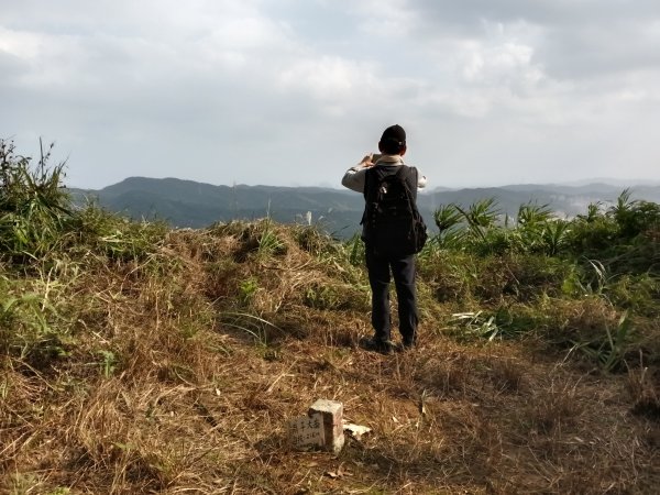 基隆市三層山+湳子大崙+淡基橫斷古道+面桶寮土地公2982246