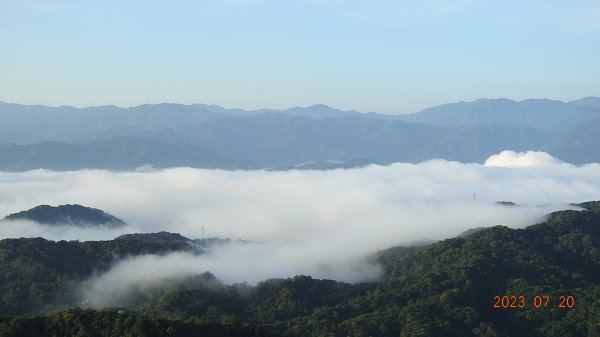 二格山藍天綠地的雲海流瀑，永遠看不膩 ! 7/202224475