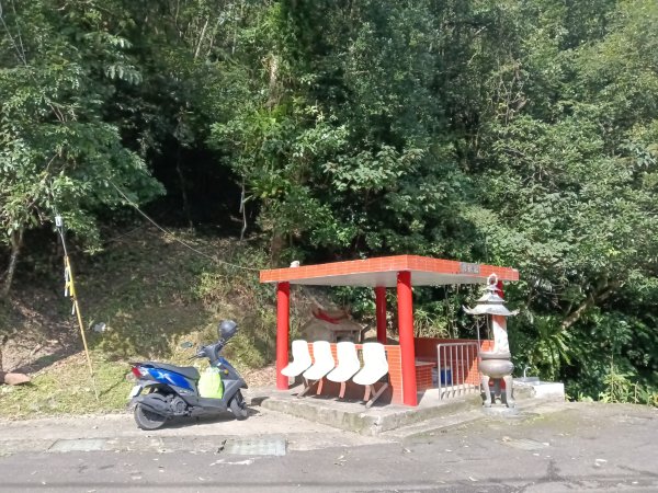 坪林區小粗坑古道+小粗坑山+環山路+楣子寮尖+貴妃池O型2994452