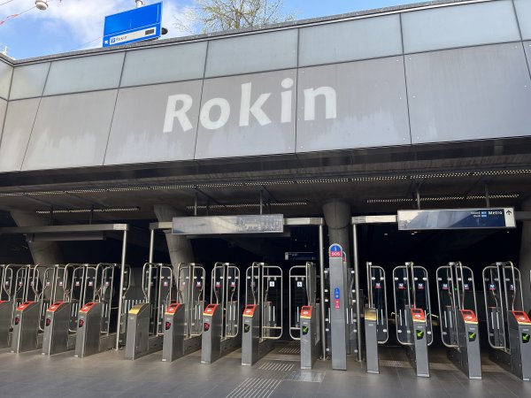 2025_0420 倫敦馬拉松順遊西歐 D2a(阿姆斯特丹中央車站)2785882