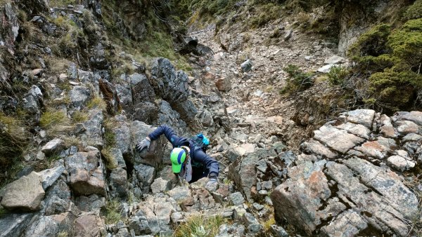 志佳陽上雪山單攻大劍山順撿高山268全壘打2021年10月16日1490901