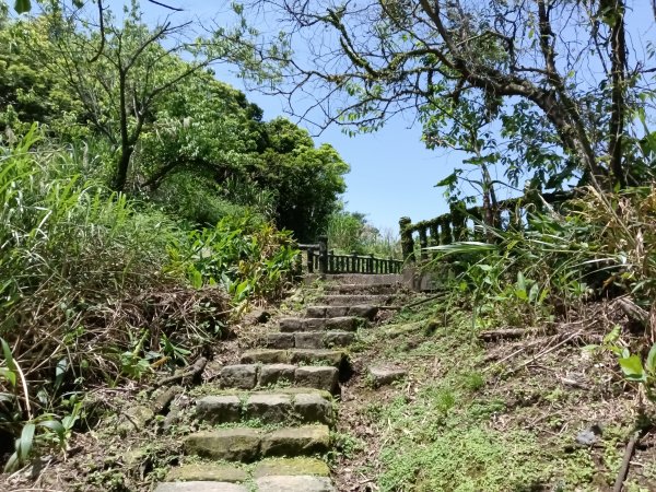 雙溪區不厭亭+牡丹山+樹梅坪+鷹石岩山神廟+不厭亭+奉憲示禁碑+三貂崙+不厭亭8字走2766286