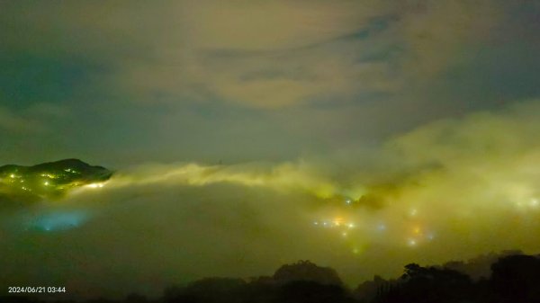 石碇趴趴走追雲趣 #月圓雲海 &夜景 #琉璃光 #雲瀑 6/212531391