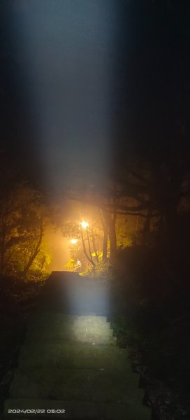 觀音山百萬夜景&日出，小觀音西峰彩色霧虹2/22&232433868