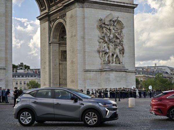 2025_0423 倫敦馬拉松順遊西歐 D5c(法國巴黎-凱旋門)2787210