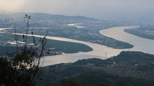 環觀音山步道趴趴走之二  占山步道 占山 東明宮 盤絲亭