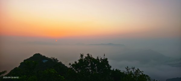 #二格山 #琉璃光 #雲海流瀑 #日出 9/292896677