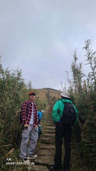 20024-1231臺北大縱走第二段：大屯主西南二子坪O型2680137