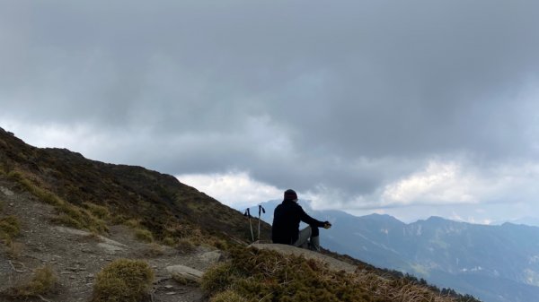 合歡北峰。時晴時霧時雲雨1481429