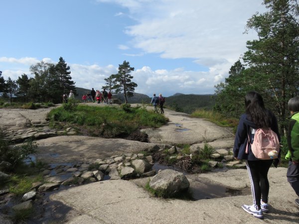 挪威聖壇岩(Preikestolen)封面