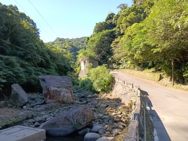 汐止區白雲古道+白雲寺O型2911943