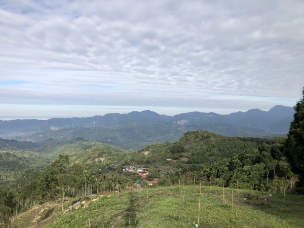 梅嶺伍龍步道走獵鷹尖一線天 難山 竹子尖山 梅峰1571890