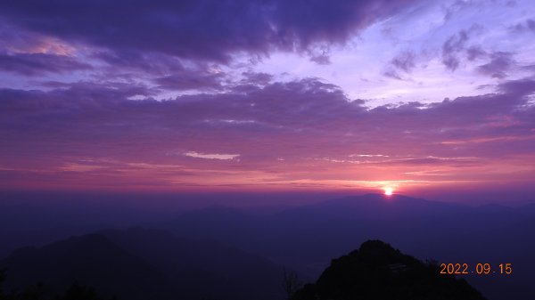 石碇二格山雲海+雲瀑+日出+火燒雲 9/151843536