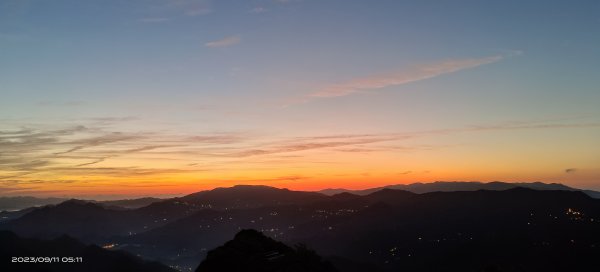 二格山月光星空雲瀑琉璃光/藍天雲瀑+晨曦火燒雲日出/雲海流瀑9/112277930