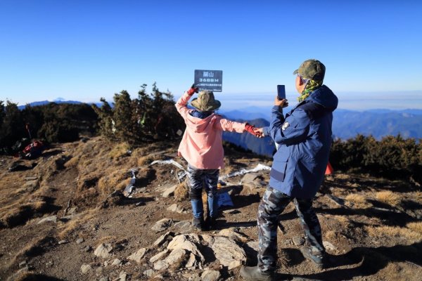 百岳回憶錄1885328