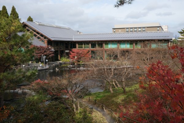 【海外健行】 漫步- 梅小路公園- 朱雀庭園- 西本願寺- 東本願寺1936090