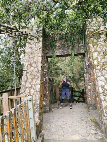 20251218溪頭鳳凰山台寅山上天文台至妖怪村買菜O繞2965593