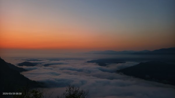 #翡翠水庫壩頂 #月亮雲海 #日出雲海 #鱷魚島雲海 3/25&2652745619