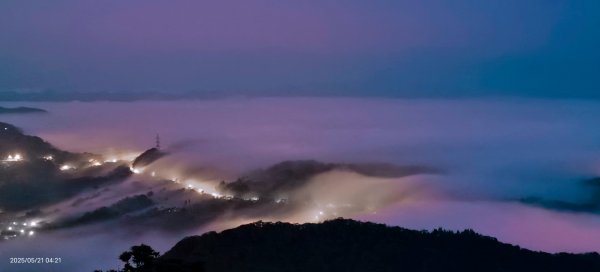 #二格山 #琉璃光 #雲海流瀑 #雲海 #手機拍攝 5/212793589