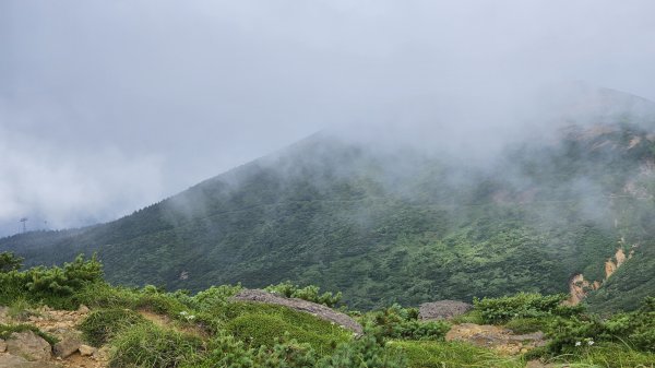 240810-藏王西端連峰熊野岳、馬之背、五色岳（御釜）、刈田岳縱走。美美兔第一次海外走山。2603747