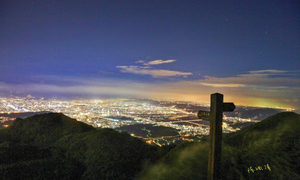 七星山月夜封面