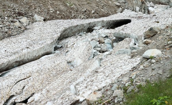 剱岳：日本地図最後の空白に足跡を刻んで2282425