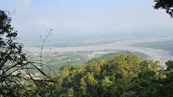 【赤腳闖魔王，好神啊！💪】第21次下尾寮山⛰️。沒事來走就對了💪💪3052416