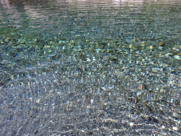 慕谷慕魚, 深山裡仿如寶石般的絕美景色1415339