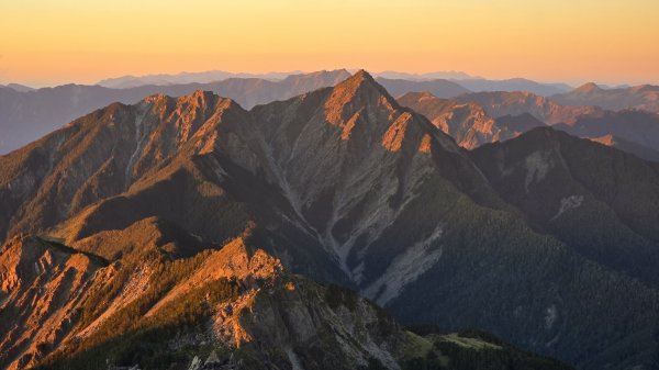20251003-1006 南湖群峰四天6座百岳2919799