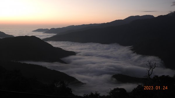 雪,白了山頭.雲,活了天空-寒流追雲趣,第七次合歡山主/東/北峰獨攀單攻(車接駁)202301242004455