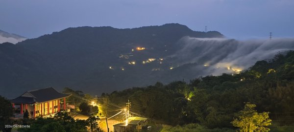 #新店四十份 #琉璃光 #雲瀑 #翡翠水庫壩頂 #日出 #雲海  #松月櫻 4/13&153034775