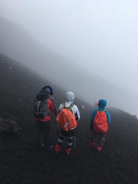 2017雨中的富士山216288
