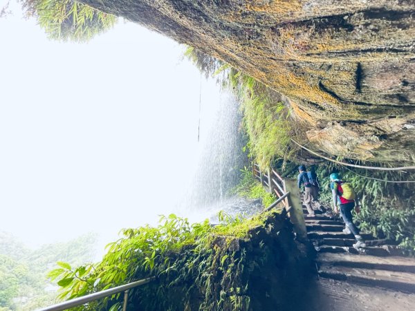 20250413 銀河洞越嶺步道-六分山-待老坑山-員潭子坑山2761195