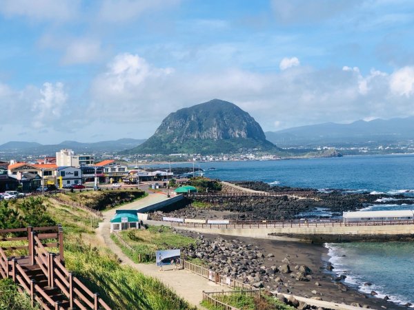 1140813 Jeju 偶來10號松岳山步道環走。天地淵.正房.天帝淵瀑布2861444