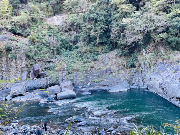 1111214軍艦岩-芝生毛台山西峰.主峰1951917