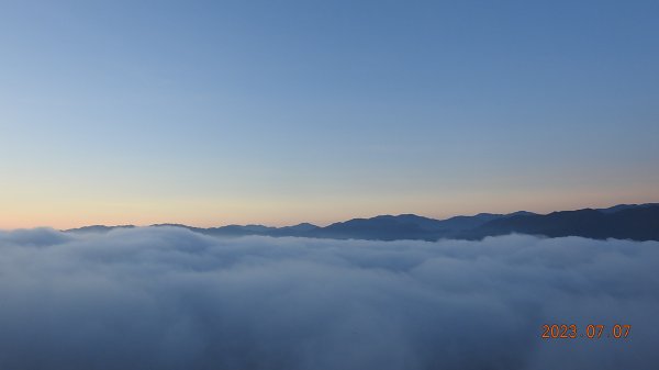 新店四十份/翡翠水庫壩頂月光/晨曦/日出雲海&石碇二格山雲海 7/7 & 13孓遺植物 #雙扇蕨2207745