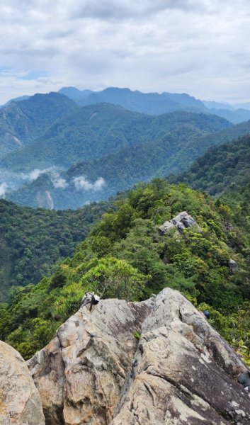 【中級山縱走】最美中級山，鳶嘴西稜縱走（鳶嘴山，醜崠山，長壽山）2741422