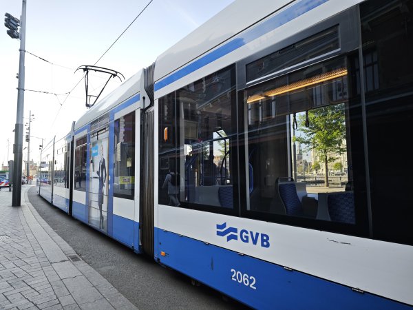 2025_0420 倫敦馬拉松順遊西歐 D2a(阿姆斯特丹中央車站)2785893