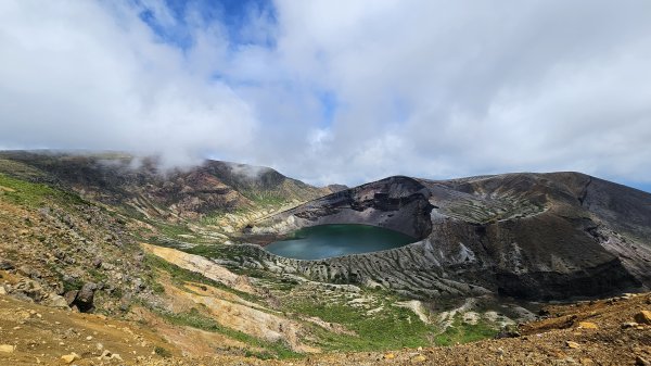 240810-藏王西端連峰熊野岳、馬之背、五色岳（御釜）、刈田岳縱走。美美兔第一次海外走山。2603733