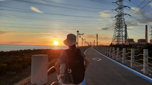 《台中》海線長城夕照｜萬里長城步道X麗水漁港夕照20220821封面