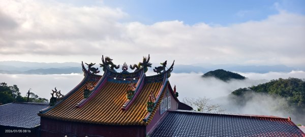 #新店四十份 #翡翠水庫壩頂 #覺真宮 #雲海 #日出 #雲瀑 #霧虹 1/52977294