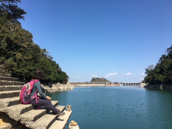 三石油（石門水庫、石牛山、石門山、油井窩山）賞鳥、望梅、觀庫、登巨石⋯ 一次🈵️足2401806