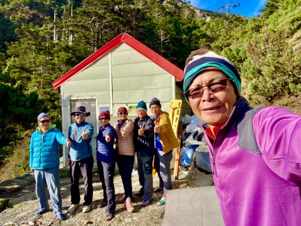 啟動高山度假模式~金牌三小隊之馬博橫斷8日2964920