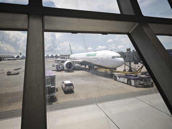 2025_0419 倫敦馬拉松順遊西歐 D1(台北-阿姆斯特丹)2785521