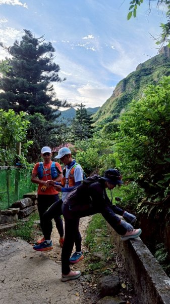 20250629_南子吝-劍龍稜-鋸齒稜-無耳茶壺山-山頂豆花2825700