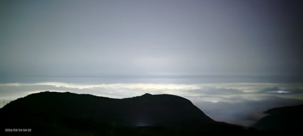 #大屯山 #琉璃光 #雲海 #雲瀑 #日出 #觀音山 #雲海 #琉璃光  3/243021838