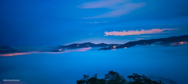 北宜郊山之濫觴 #琉璃光 #雲海 #海景第一排 6/32802703